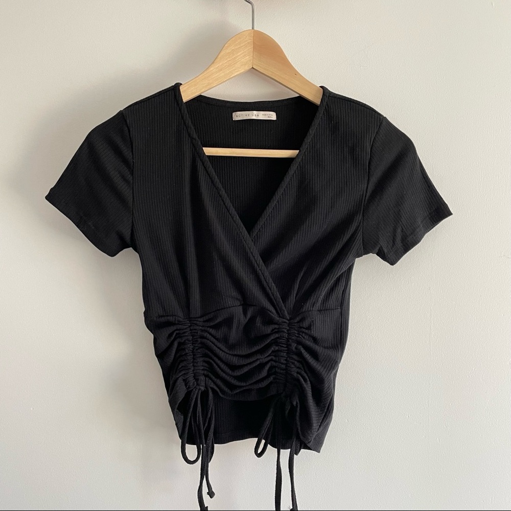🌱2/$10 | Active USA Front Ruched Tee